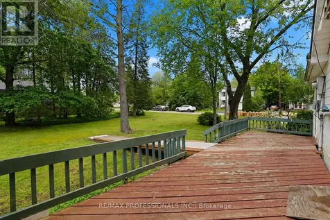 1079 Spooners Road Innisfil ON L9S 1B1