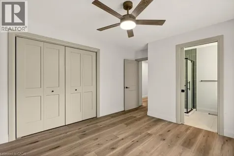 18 Garden Avenue Ancaster ON L9G 2J5