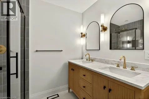 18 Garden Avenue Ancaster ON L9G 2J5