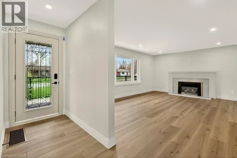 18 Garden Avenue Ancaster ON L9G 2J5