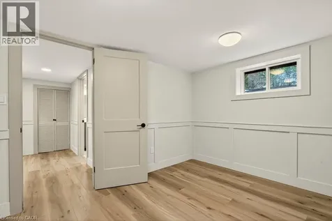 18 Garden Avenue Ancaster ON L9G 2J5