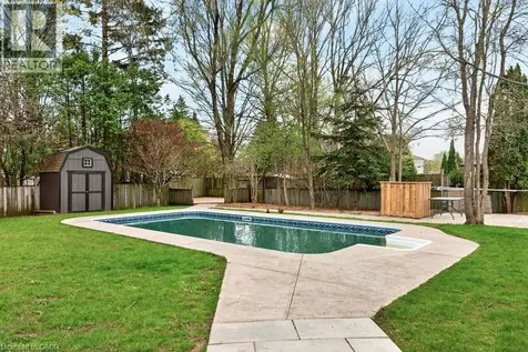 18 Garden Avenue Ancaster ON L9G 2J5