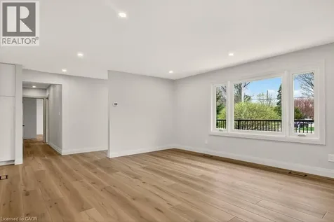 18 Garden Avenue Ancaster ON L9G 2J5
