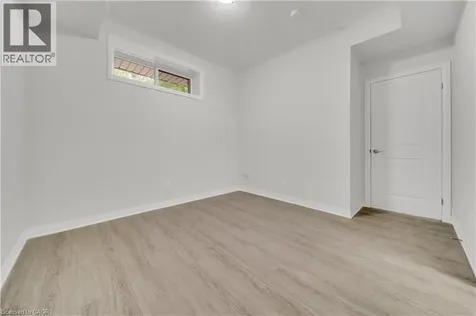 25 Isherwood Avenue Cambridge ON N1R 3H5