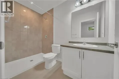 25 Isherwood Avenue Cambridge ON N1R 3H5