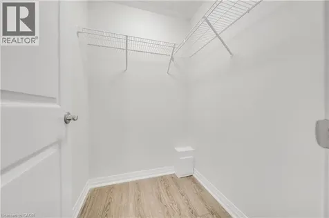 25 Isherwood Avenue Cambridge ON N1R 3H5