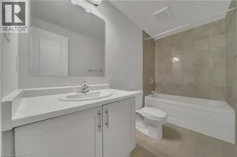 25 Isherwood Avenue Cambridge ON N1R 3H5