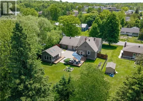 1924 Millwood Crescent Sudbury ON P3E 2T2