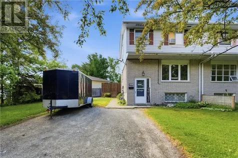 521 Beatrice Crescent Greater Sudbury ON P3A 5B4