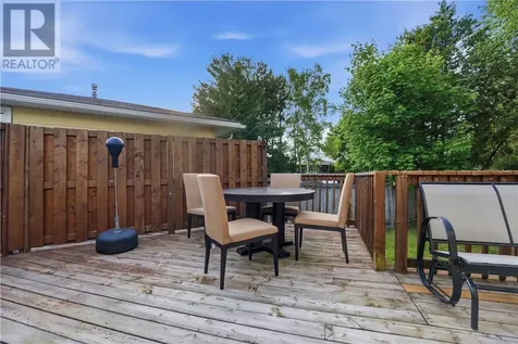 521 Beatrice Crescent Greater Sudbury ON P3A 5B4