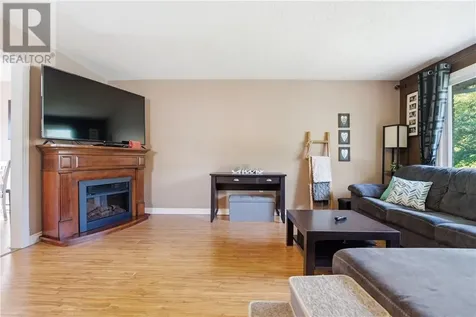 521 Beatrice Crescent Greater Sudbury ON P3A 5B4