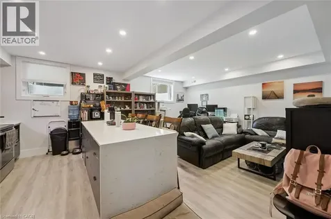 63 Plymouth Road Kitchener ON N2G 3G7
