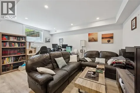 63 Plymouth Road Kitchener ON N2G 3G7