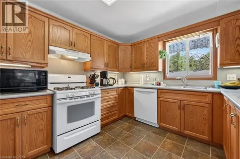 309 Blue Water Parkway Selkirk ON N0A 1P0