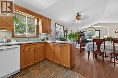 309 Blue Water Parkway Selkirk ON N0A 1P0
