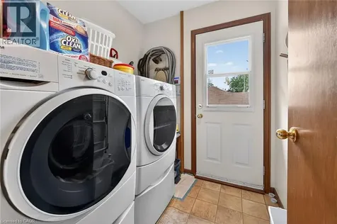 309 Blue Water Parkway Selkirk ON N0A 1P0