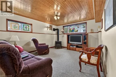 309 Blue Water Parkway Selkirk ON N0A 1P0