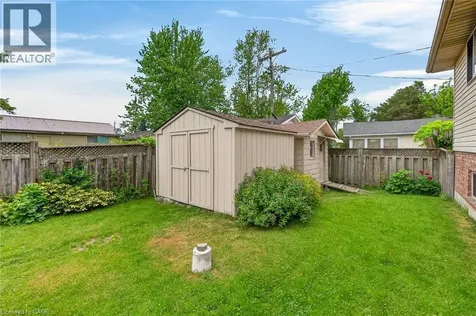309 Blue Water Parkway Selkirk ON N0A 1P0