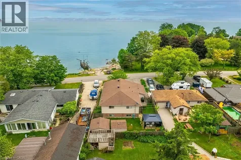 309 Blue Water Parkway Selkirk ON N0A 1P0