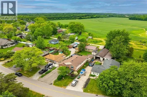 309 Blue Water Parkway Selkirk ON N0A 1P0