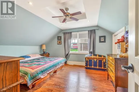32 Fulton Street Brantford ON N3R 4E5