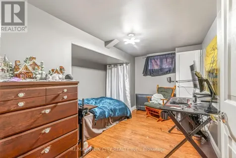 32 Fulton Street Brantford ON N3R 4E5