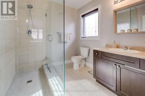 106 Eden Oak Trail Kitchener ON N2A 0G1