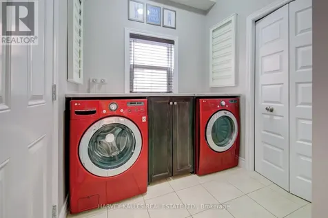106 Eden Oak Trail Kitchener ON N2A 0G1
