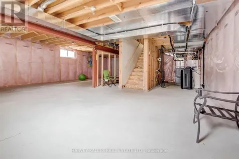 106 Eden Oak Trail Kitchener ON N2A 0G1