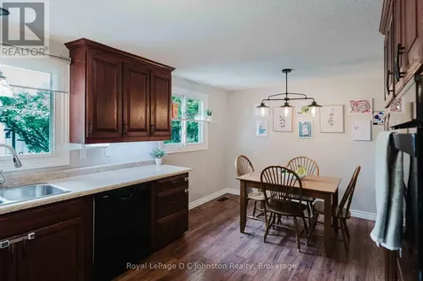482 Provincial Street Saugeen Shores ON N0H 2C1