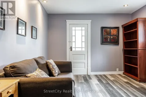 40 Douro Street Stratford ON N5A 3R3