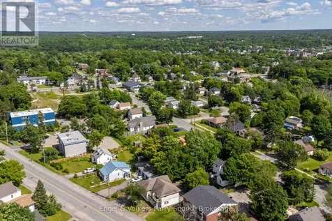 128 Isabella Street Parry Sound ON P2A 1N1