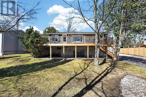 14 Sarna Drive Tiny ON L9M 0B3