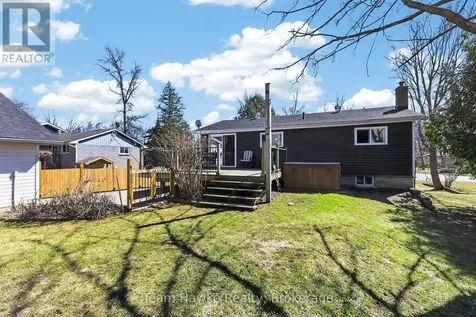 14 Sarna Drive Tiny ON L9M 0B3