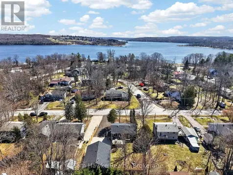 14 Sarna Drive Tiny ON L9M 0B3