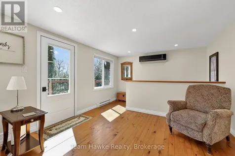 14 Sarna Drive Tiny ON L9M 0B3