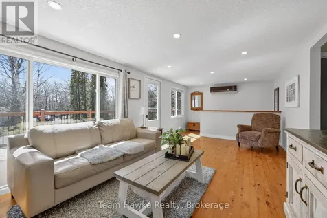 14 Sarna Drive Tiny ON L9M 0B3