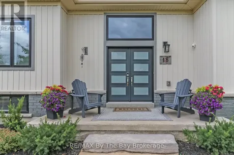 18 Maple Drive Wasaga Beach ON L9Z 0A7