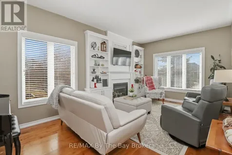 18 Maple Drive Wasaga Beach ON L9Z 0A7