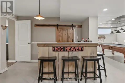 18 Maple Drive Wasaga Beach ON L9Z 0A7