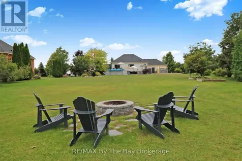 18 Maple Drive Wasaga Beach ON L9Z 0A7