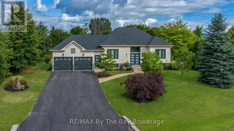 18 Maple Drive Wasaga Beach ON L9Z 0A7