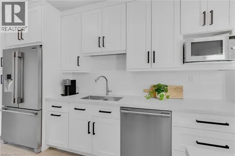4014 Jarvis Crescent Burlington ON L7M 4K1