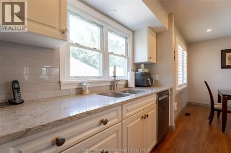 71 Coatsworth Avenue Chatham ON N7L 1P7