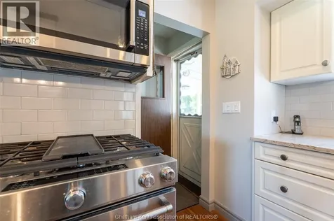 71 Coatsworth Avenue Chatham ON N7L 1P7