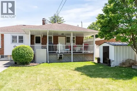 71 Coatsworth Avenue Chatham ON N7L 1P7
