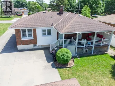 71 Coatsworth Avenue Chatham ON N7L 1P7