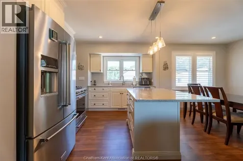 71 Coatsworth Avenue Chatham ON N7L 1P7
