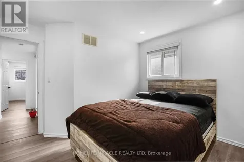 8 Bradley Lane Brantford ON N3T 6R5