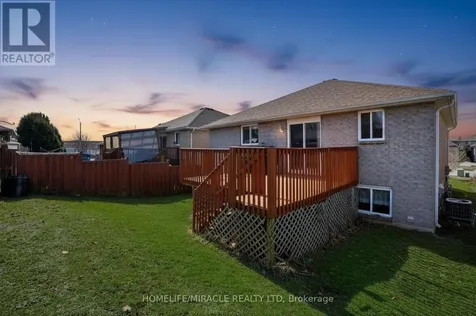8 Bradley Lane Brantford ON N3T 6R5